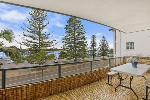Caesars Palace 4 - Accommodation Perth 6