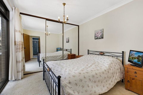Caesars Palace 4 - Accommodation Perth 4