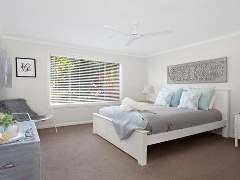 Beach Shac On Parkway! - Accommodation Perth 1