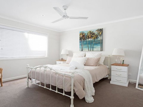 Beach Shac On Parkway! - Accommodation Perth 3