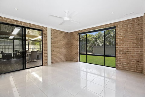 North Entrance Beach House - Accommodation Perth 7