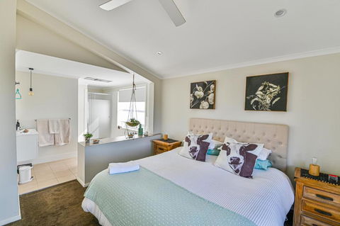 Mortimers Wines The Canopy Loft - Perth Resorts 5