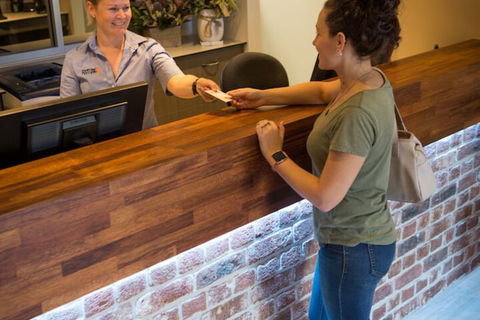 Porters Plainland Hotel - Accommodation Perth 1