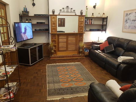 Barossa Glen Henris Cottage Bed & Breakfast - Accommodation Perth 4