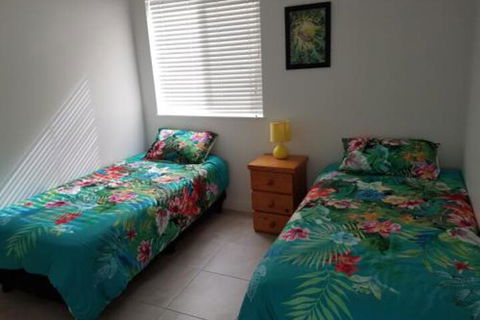 Deepwater Cove Unit 7 68 Lower Gay Terrace Bulcock Beach - Perth Resorts 4