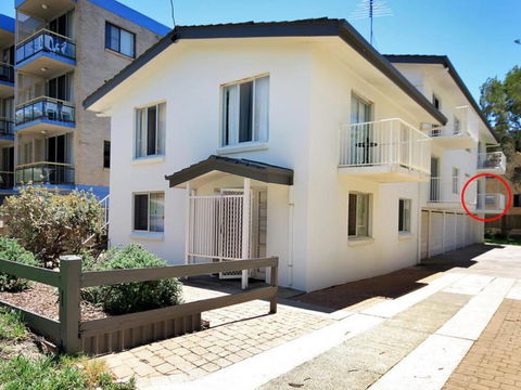 Beachcomber Unit 4 Beachside Unit  - Accommodation Perth 1
