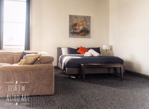 Star Of The West Hotel - Accommodation Perth 6