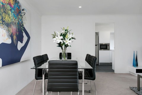 Newly Renovate Immaculate Cremorne One Bedroom Apartment CREM4 - Accommodation Perth 2