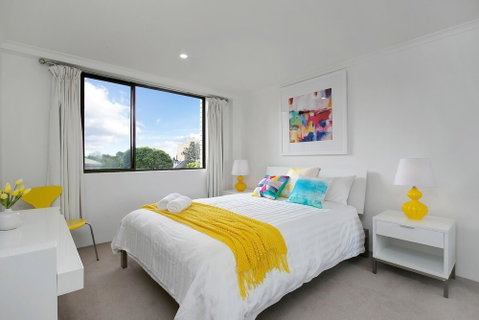 Newly Renovate Immaculate Cremorne One Bedroom Apartment CREM4 - Accommodation Perth 3