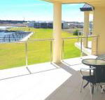 Island Waterfront Getaway WiFi - Accommodation Perth