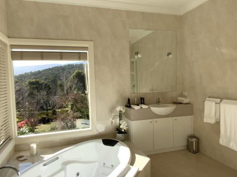 Delderfield Cottages - Accommodation Perth 3