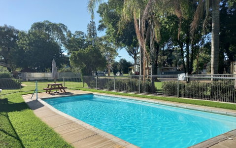 Young Tourist Park - Accommodation Perth 1