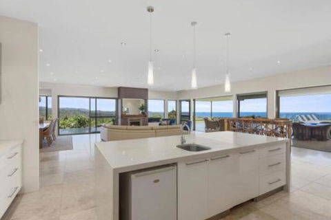 Mont Sapphire Luxury Estate - Perth Resorts 6