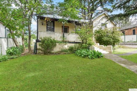 Lovel Cottage - Accommodation Perth 6