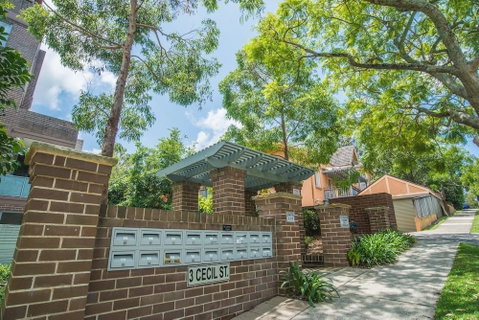 Designed Home Of Ultimate Convenience In Gordon - Accommodation Perth 1