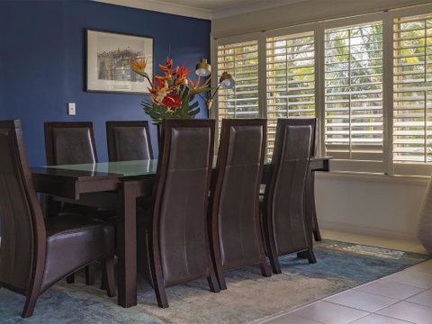 Magnificent Lakeview House Long Jetty - Accommodation Perth 6