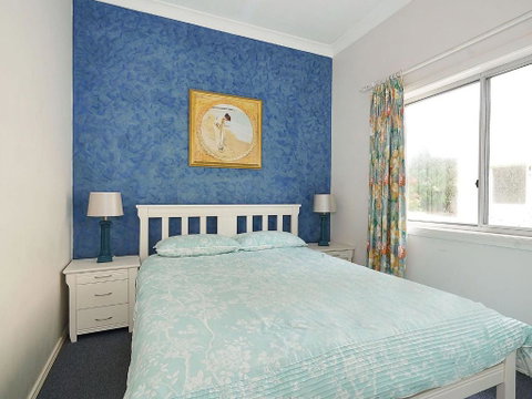 Sea Spray Apartments Unit 1 - Accommodation Perth 2