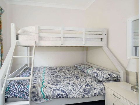 Sea Spray Apartments Unit 1 - Accommodation Perth 5