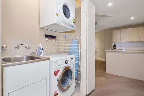 Ocean Views Unit 24 - Accommodation Perth 7