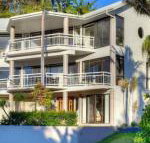 BEACHSIDE MANOR walk to the beach - Accommodation Perth