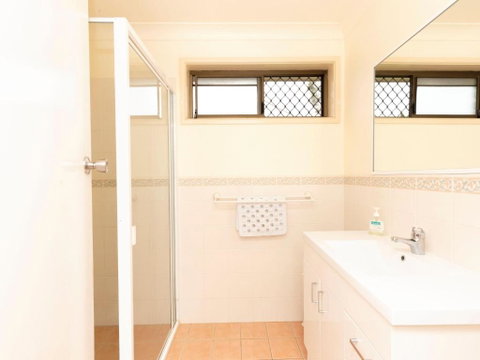 Pet Friendly Jade Gardens - Accommodation Perth 6