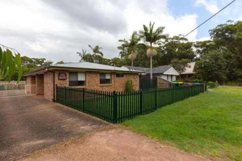 Pet Friendly Jade Gardens - Accommodation Perth 0