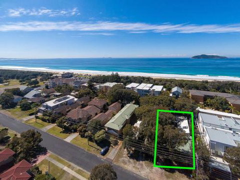 Pet Friendly Bennetts Beach Cottage - Accommodation Perth 2