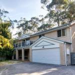 Four Bedroom Quality Townhouse - Accommodation Perth 0