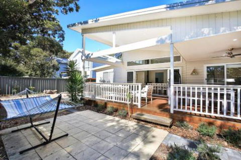 Calming Waters Pet Friendly 3 Min Walk To Beach - Accommodation Perth 3
