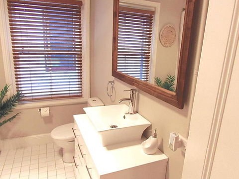 YSG The Edward Townhouse 157 Steps To Town - Accommodation Perth 2