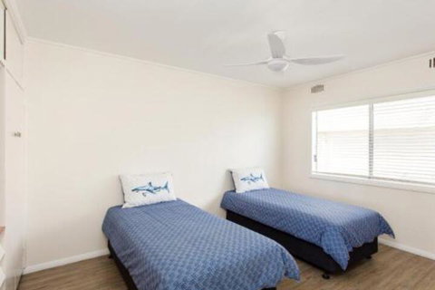 Lakeside Flats 6 - Accommodation Perth 2