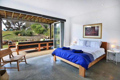 Oceanside At Culburra Pet Friendly Absolute Beachfront - Accommodation Perth 3
