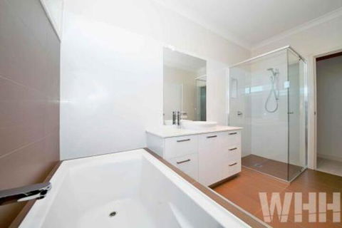 Adelphi Views On Luton Woodlands - Perth Resorts 4