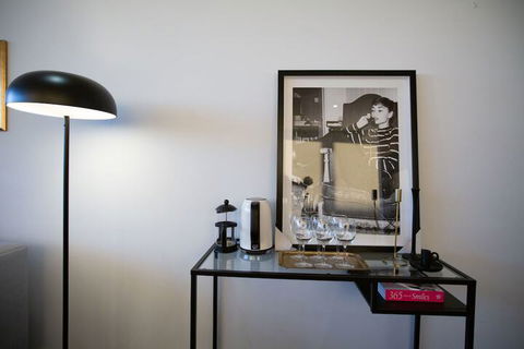 107light Filled Cozy Apt In The Heart Of St. Kilda - Accommodation Perth 6