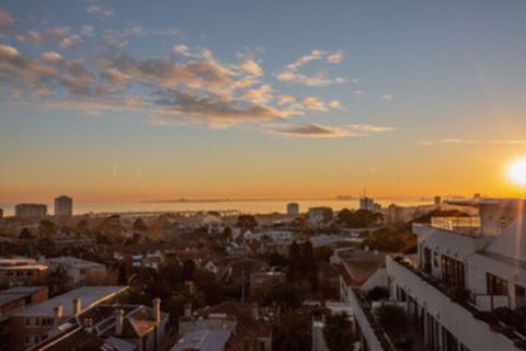 107light Filled Cozy Apt In The Heart Of St. Kilda - Accommodation Perth 0