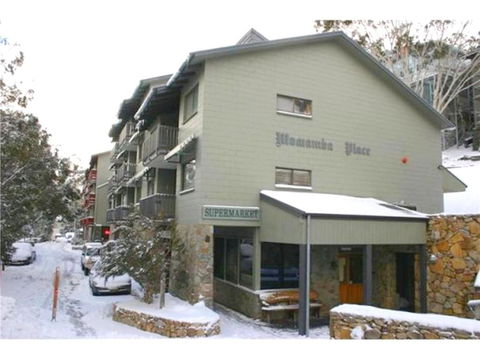 Mowamba F2 - Perth Resorts 3