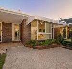 Woorim Secluded Palms Cottage - Perth Resorts