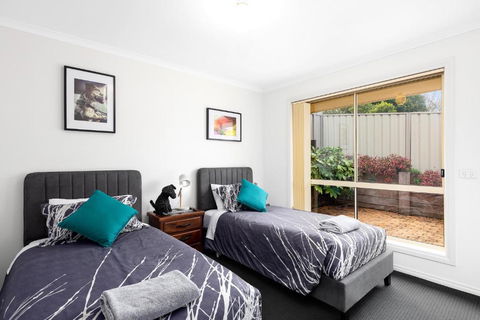Maggies Place - Perth Resorts 3