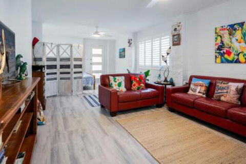 Mahalo - Perth Resorts 6