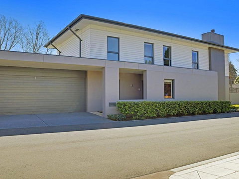 Arum 4 Heritage Park Contemporary & Timeless - Perth Resorts 7