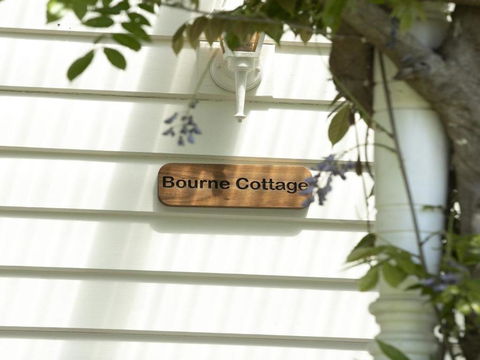 Bourne Cottage Perfect For All Seasons - Accommodation Perth 6