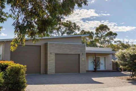 Callala Breeze Access To Indoor Community Pool - Accommodation Perth 4