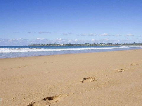 Dolphin Breeze Fully Fenced & Pet Friendly - Accommodation Perth 2