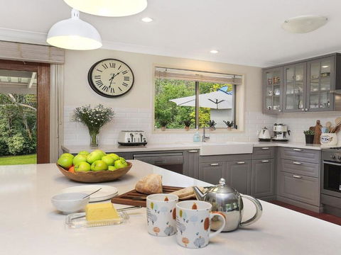 Garland Park 3 Night Weekends For Price Of 2 - Accommodation Perth 6