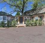 Old Bank Stables 3 night weekends for price of 2 - Perth Resorts