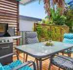 Sea Shack renovated 1950s beach house - Accommodation Perth