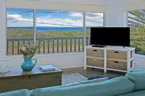 Splash Shack Stunning Views Of Jervis Bay - Accommodation Perth 2
