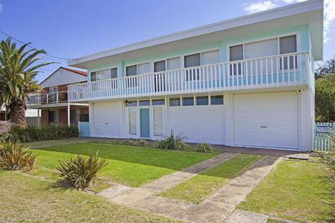 Splash Shack Stunning Views Of Jervis Bay - Accommodation Perth 5