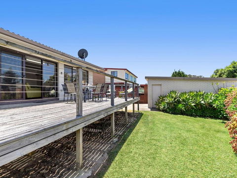 Time To Unwind Old Style Charm - Accommodation Perth 5