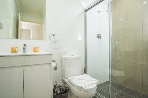Peaceful 2kingbed Rootyhill Townhouse Near Station - Accommodation Perth 6